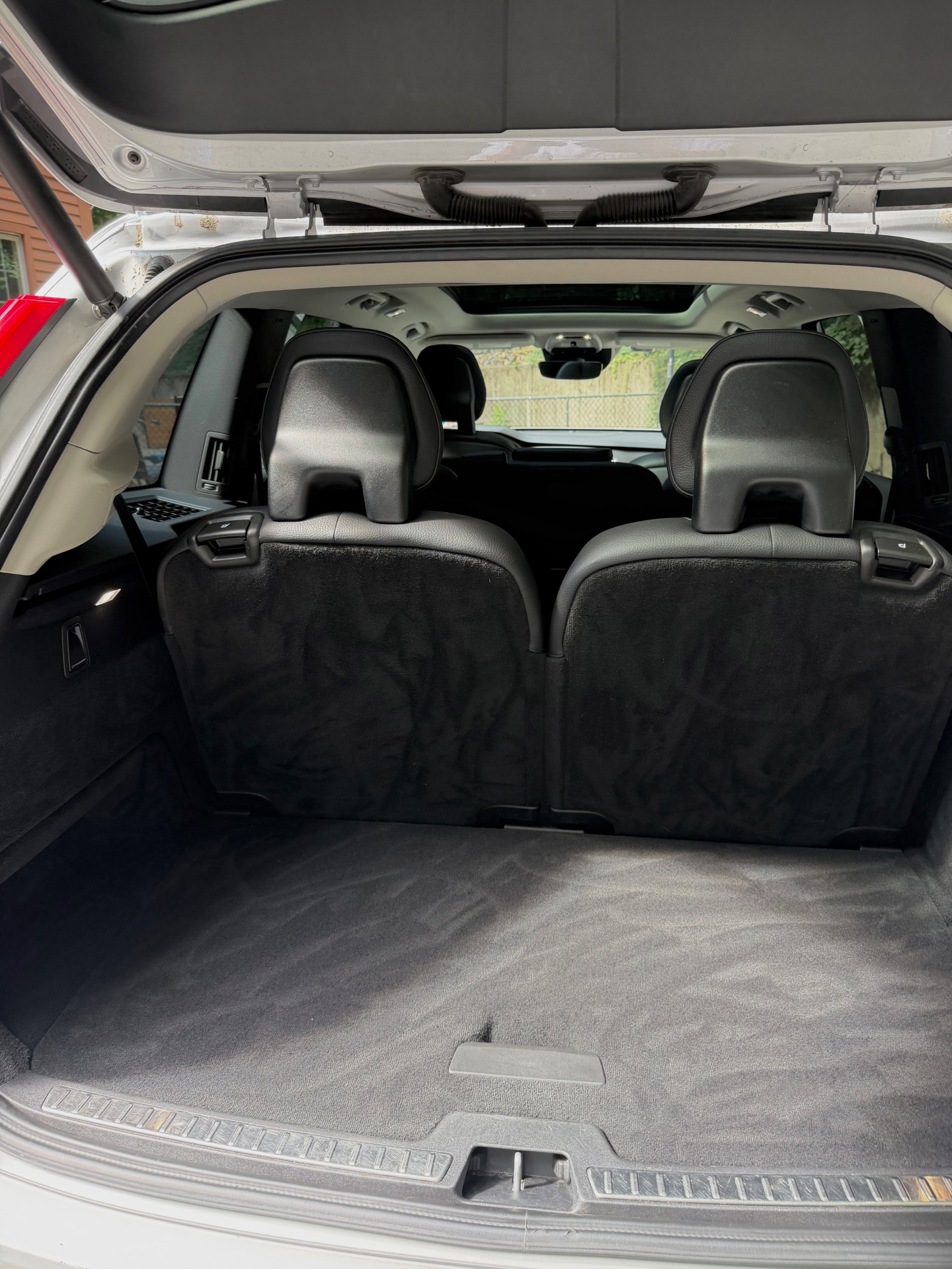 Volvo XC90 rear cargo area after full vacuum and interior detail